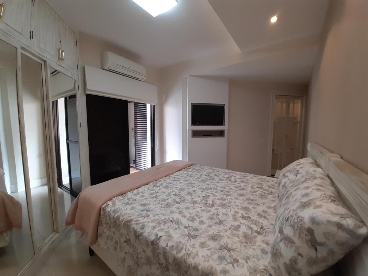Apartamento Lindo Flat No Edificio Cosmopolitan, Com Garagem E Piscina Santos (Sao Paulo)